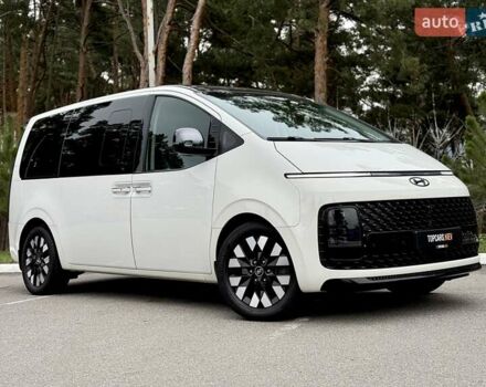 Белый Хендай Staria, объемом двигателя 2.2 л и пробегом 98 тыс. км за 45999 $, фото 23 на Automoto.ua