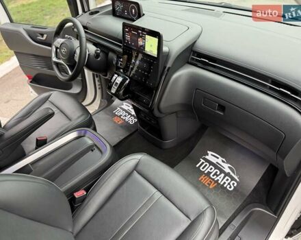 Белый Хендай Staria, объемом двигателя 2.2 л и пробегом 98 тыс. км за 45999 $, фото 34 на Automoto.ua