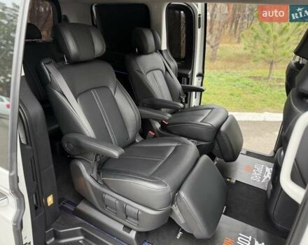 Белый Хендай Staria, объемом двигателя 2.2 л и пробегом 98 тыс. км за 45999 $, фото 39 на Automoto.ua