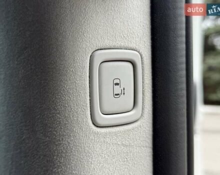 Белый Хендай Staria, объемом двигателя 2.2 л и пробегом 98 тыс. км за 45999 $, фото 71 на Automoto.ua