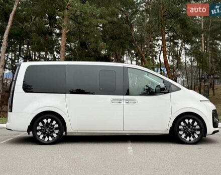 Белый Хендай Staria, объемом двигателя 2.2 л и пробегом 98 тыс. км за 45999 $, фото 20 на Automoto.ua
