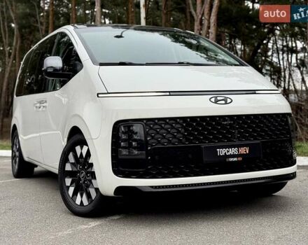Белый Хендай Staria, объемом двигателя 2.2 л и пробегом 98 тыс. км за 45999 $, фото 25 на Automoto.ua