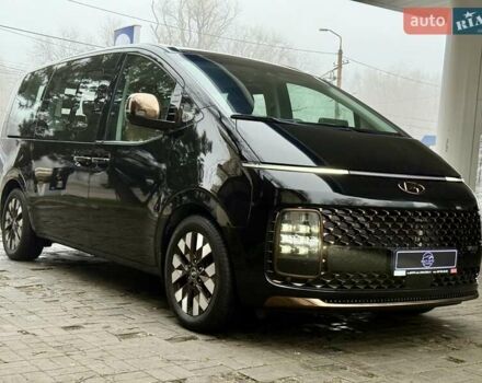 Чорний Хендай Staria, об'ємом двигуна 2.2 л та пробігом 8 тис. км за 59500 $, фото 9 на Automoto.ua