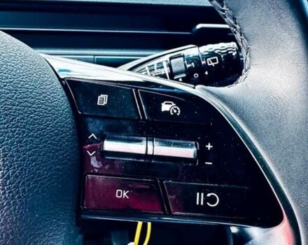 Черный Хендай Staria, объемом двигателя 2.2 л и пробегом 11 тыс. км за 42000 $, фото 22 на Automoto.ua