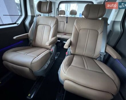 Чорний Хендай Staria, об'ємом двигуна 2.2 л та пробігом 8 тис. км за 51000 $, фото 27 на Automoto.ua