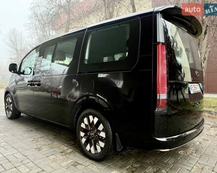 Чорний Хендай Staria, об'ємом двигуна 2.2 л та пробігом 8 тис. км за 59500 $, фото 18 на Automoto.ua