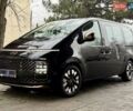 Чорний Хендай Staria, об'ємом двигуна 2.2 л та пробігом 8 тис. км за 59500 $, фото 1 на Automoto.ua