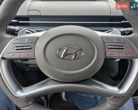 Хендай Staria 2023 у Києві на Automoto.ua Чорний Хендай Staria, об'ємом двигуна 2.2 л та пробігом 35 тис. км за 57000 $, фото 45 на Automoto.ua