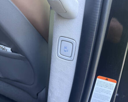 Черный Хендай Staria, объемом двигателя 2.2 л и пробегом 57 тыс. км за 49999 $, фото 15 на Automoto.ua