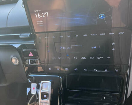 Черный Хендай Staria, объемом двигателя 2.2 л и пробегом 57 тыс. км за 49999 $, фото 19 на Automoto.ua