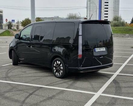 Хендай Staria 2023 у Києві на Automoto.ua Чорний Хендай Staria, об'ємом двигуна 2.2 л та пробігом 35 тис. км за 57000 $, фото 5 на Automoto.ua