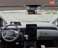 Хендай Staria 2023 у Києві на Automoto.ua Чорний Хендай Staria, об'ємом двигуна 2.2 л та пробігом 35 тис. км за 57000 $, фото 37 на Automoto.ua