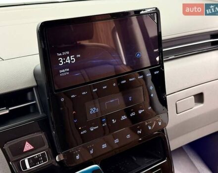 Чорний Хендай Staria, об'ємом двигуна 2.2 л та пробігом 1 тис. км за 69990 $, фото 44 на Automoto.ua