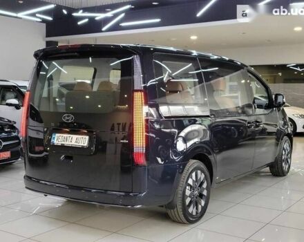 Хендай Staria, объемом двигателя 2.2 л и пробегом 2 тыс. км за 62500 $, фото 3 на Automoto.ua