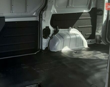 купить новое авто Хендай Staria 2023 года от официального дилера Автоберег HYUNDAI на Бальзака Хендай фото