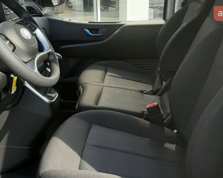 купить новое авто Хендай Staria 2023 года от официального дилера Автоберег HYUNDAI на Бальзака Хендай фото