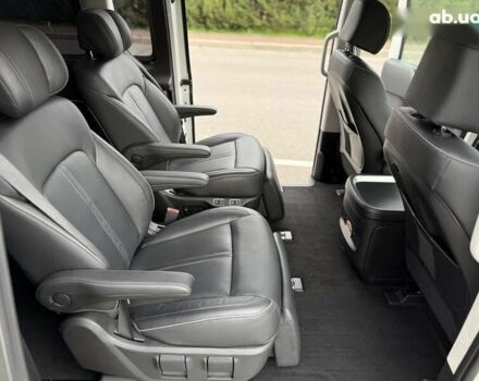 Хендай Staria, объемом двигателя 2.2 л и пробегом 98 тыс. км за 50990 $, фото 7 на Automoto.ua