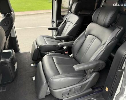 Хендай Staria, объемом двигателя 2.2 л и пробегом 98 тыс. км за 50990 $, фото 14 на Automoto.ua