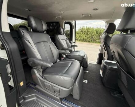 Хендай Staria, объемом двигателя 2.2 л и пробегом 98 тыс. км за 50990 $, фото 4 на Automoto.ua