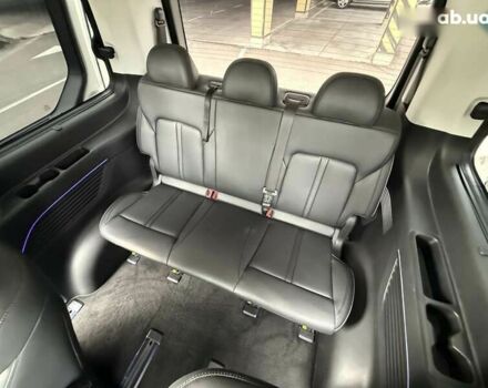 Хендай Staria, объемом двигателя 2.2 л и пробегом 98 тыс. км за 50990 $, фото 20 на Automoto.ua