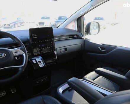 Хендай Staria, объемом двигателя 2.2 л и пробегом 23 тыс. км за 55900 $, фото 14 на Automoto.ua