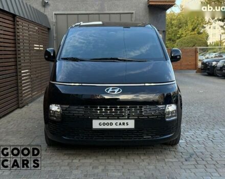 Хендай Staria, объемом двигателя 2.2 л и пробегом 13 тыс. км за 37000 $, фото 1 на Automoto.ua