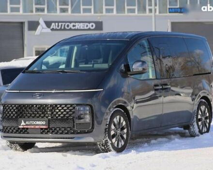 Хендай Staria, объемом двигателя 2.2 л и пробегом 23 тыс. км за 55900 $, фото 2 на Automoto.ua