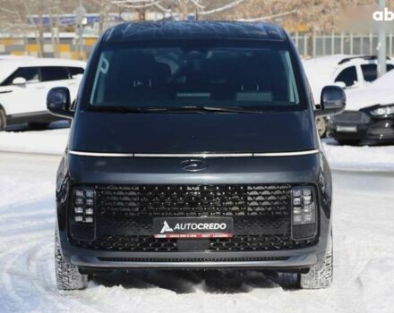 Хендай Staria, объемом двигателя 2.2 л и пробегом 23 тыс. км за 55900 $, фото 1 на Automoto.ua