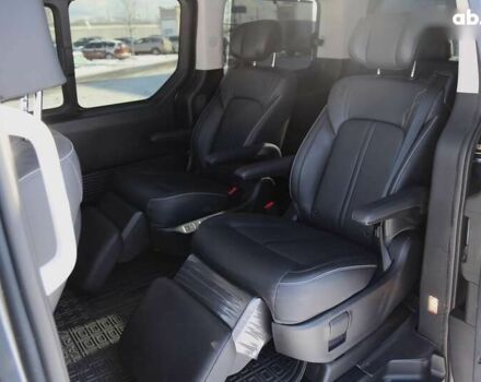 Хендай Staria, объемом двигателя 2.2 л и пробегом 23 тыс. км за 55900 $, фото 10 на Automoto.ua