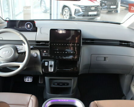 Хендай Staria, объемом двигателя 2.2 л и пробегом 0 тыс. км за 63858 $, фото 22 на Automoto.ua