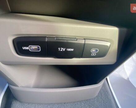 Хендай Staria, объемом двигателя 2.2 л и пробегом 0 тыс. км за 60797 $, фото 20 на Automoto.ua