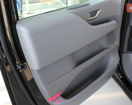 Хендай Staria, объемом двигателя 2.2 л и пробегом 0 тыс. км за 63858 $, фото 31 на Automoto.ua