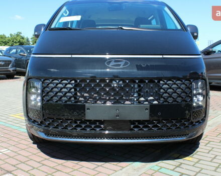 Хендай Staria, объемом двигателя 2.2 л и пробегом 0 тыс. км за 63071 $, фото 2 на Automoto.ua