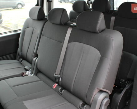 Хендай Staria, об'ємом двигуна 2.2 л та пробігом 0 тис. км за 48002 $, фото 34 на Automoto.ua