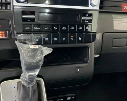 Хендай Staria, объемом двигателя 2.2 л и пробегом 0 тыс. км за 53790 $, фото 3 на Automoto.ua