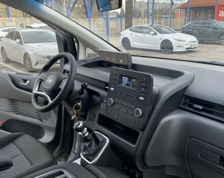 Хендай Staria, об'ємом двигуна 2.2 л та пробігом 0 тис. км за 41854 $, фото 11 на Automoto.ua
