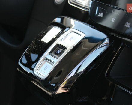 Хендай Staria, объемом двигателя 2.2 л и пробегом 0 тыс. км за 63071 $, фото 31 на Automoto.ua