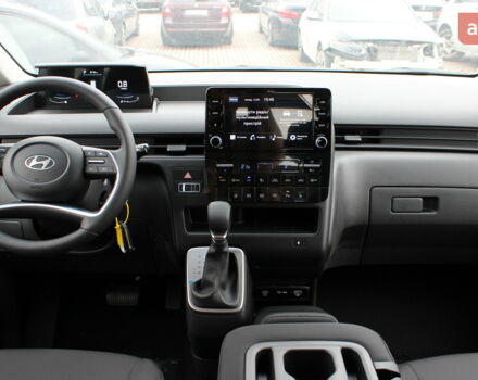 Хендай Staria, об'ємом двигуна 2.2 л та пробігом 0 тис. км за 48002 $, фото 8 на Automoto.ua