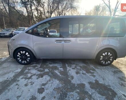 Хендай Staria, объемом двигателя 2.2 л и пробегом 0 тыс. км за 60797 $, фото 2 на Automoto.ua