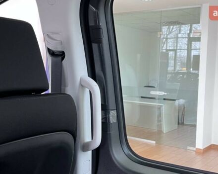 Хендай Staria, объемом двигателя 2.2 л и пробегом 0 тыс. км за 53790 $, фото 17 на Automoto.ua