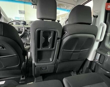 Хендай Staria, объемом двигателя 2.2 л и пробегом 0 тыс. км за 53790 $, фото 20 на Automoto.ua