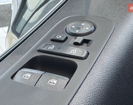 Хендай Staria, объемом двигателя 2.2 л и пробегом 0 тыс. км за 63528 $, фото 42 на Automoto.ua