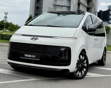 Хендай Staria, объемом двигателя 2.2 л и пробегом 98 тыс. км за 50990 $, фото 1 на Automoto.ua