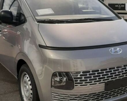 купить новое авто Хендай Staria 2023 года от официального дилера Автоберег HYUNDAI на Бальзака Хендай фото