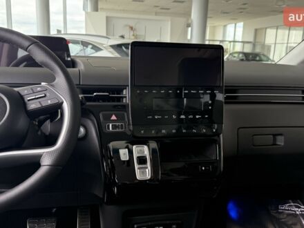 Хендай Staria, объемом двигателя 2.2 л и пробегом 0 тыс. км за 63316 $, фото 1 на Automoto.ua