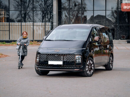 Хендай Staria, объемом двигателя 2.2 л и пробегом 0 тыс. км за 63269 $, фото 1 на Automoto.ua