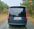 Серый Хендай Staria, объемом двигателя 2.2 л и пробегом 131 тыс. км за 35000 $, фото 5 на Automoto.ua