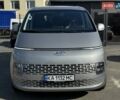 Серый Хендай Staria, объемом двигателя 2.2 л и пробегом 84 тыс. км за 41000 $, фото 11 на Automoto.ua