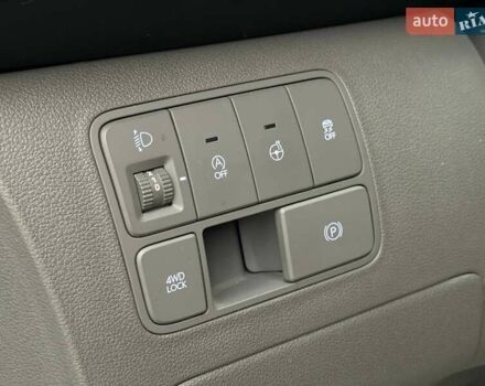 Серый Хендай Staria, объемом двигателя 2.2 л и пробегом 20 тыс. км за 60000 $, фото 18 на Automoto.ua