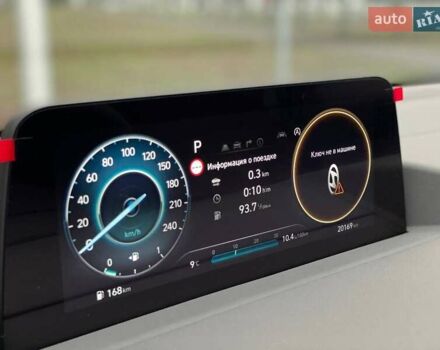 Серый Хендай Staria, объемом двигателя 2.2 л и пробегом 20 тыс. км за 60000 $, фото 10 на Automoto.ua